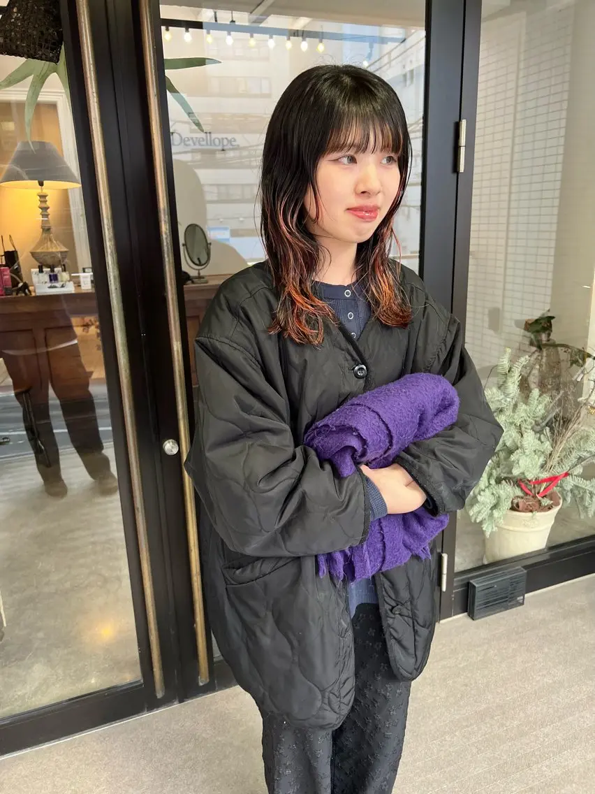 セミロング カラー ブリーチ ハイライトカラー ハイライト レイヤーカット カット ヘアカラー 千葉 郁也のヘアスタイル