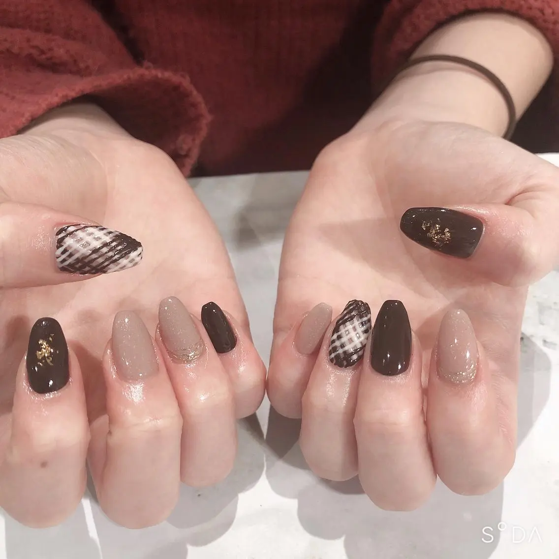 ネイル バレンタイン ハンドネイル 吉野✨ ネイルデザイナー✨のネイルデザイン