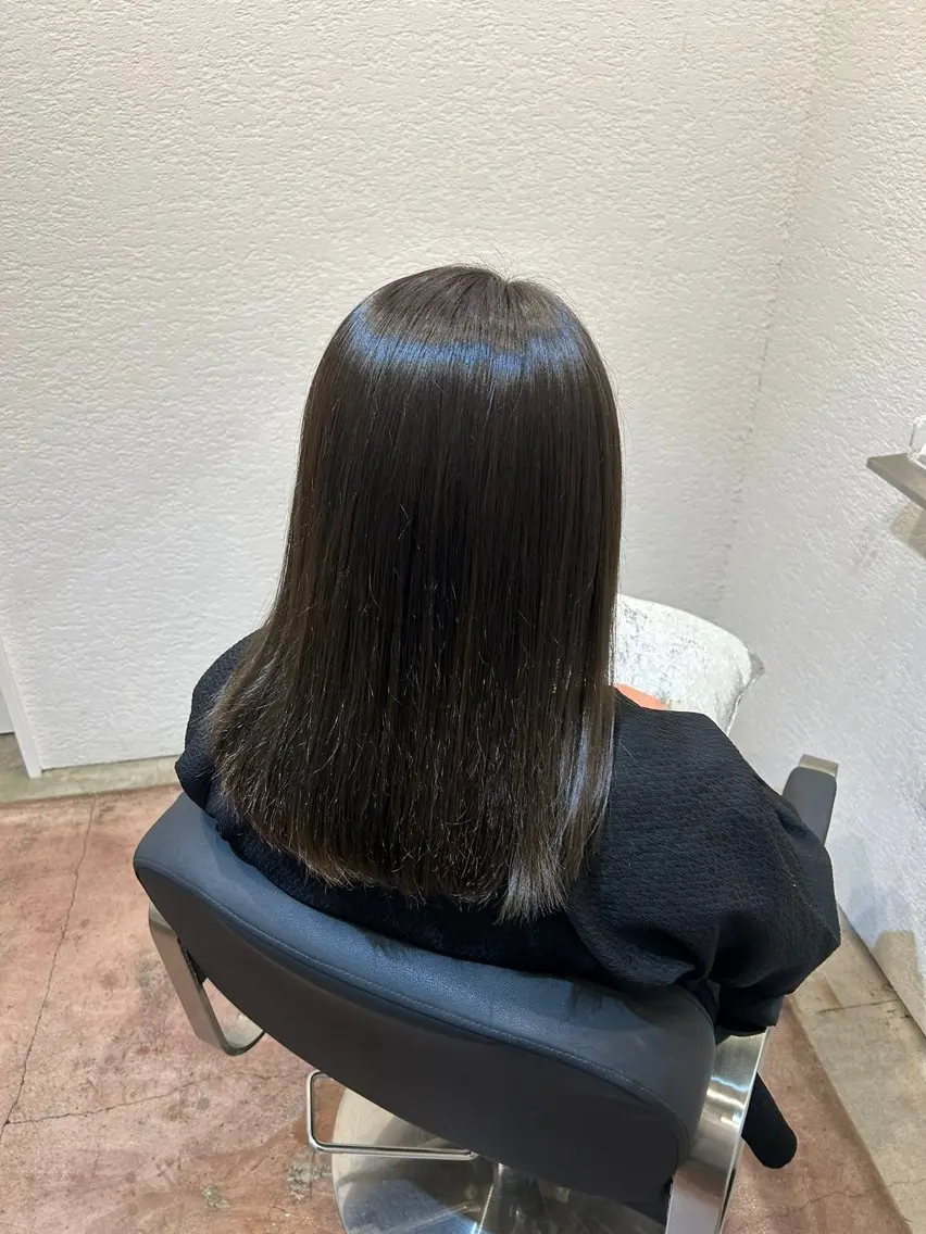 カラー 大澤 菜奈子のヘアスタイル