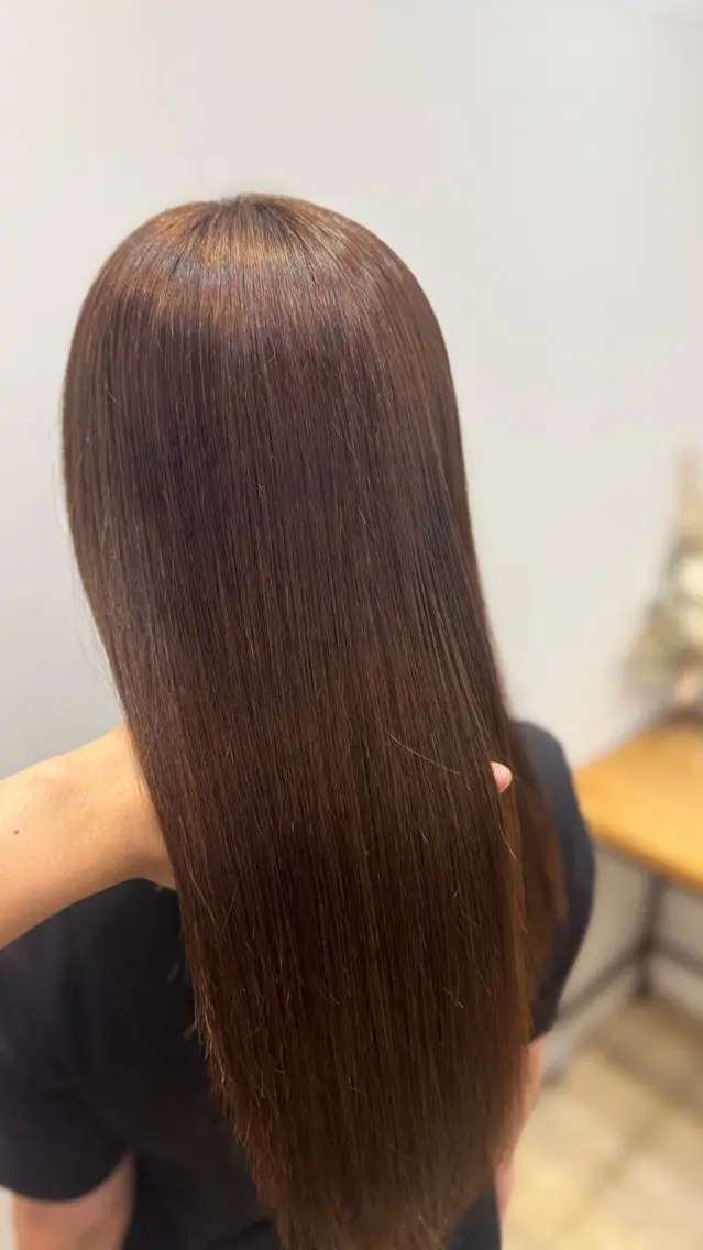 ロング 縮毛矯正 トリートメント 艶感カラー🌸 Karinのヘアスタイル