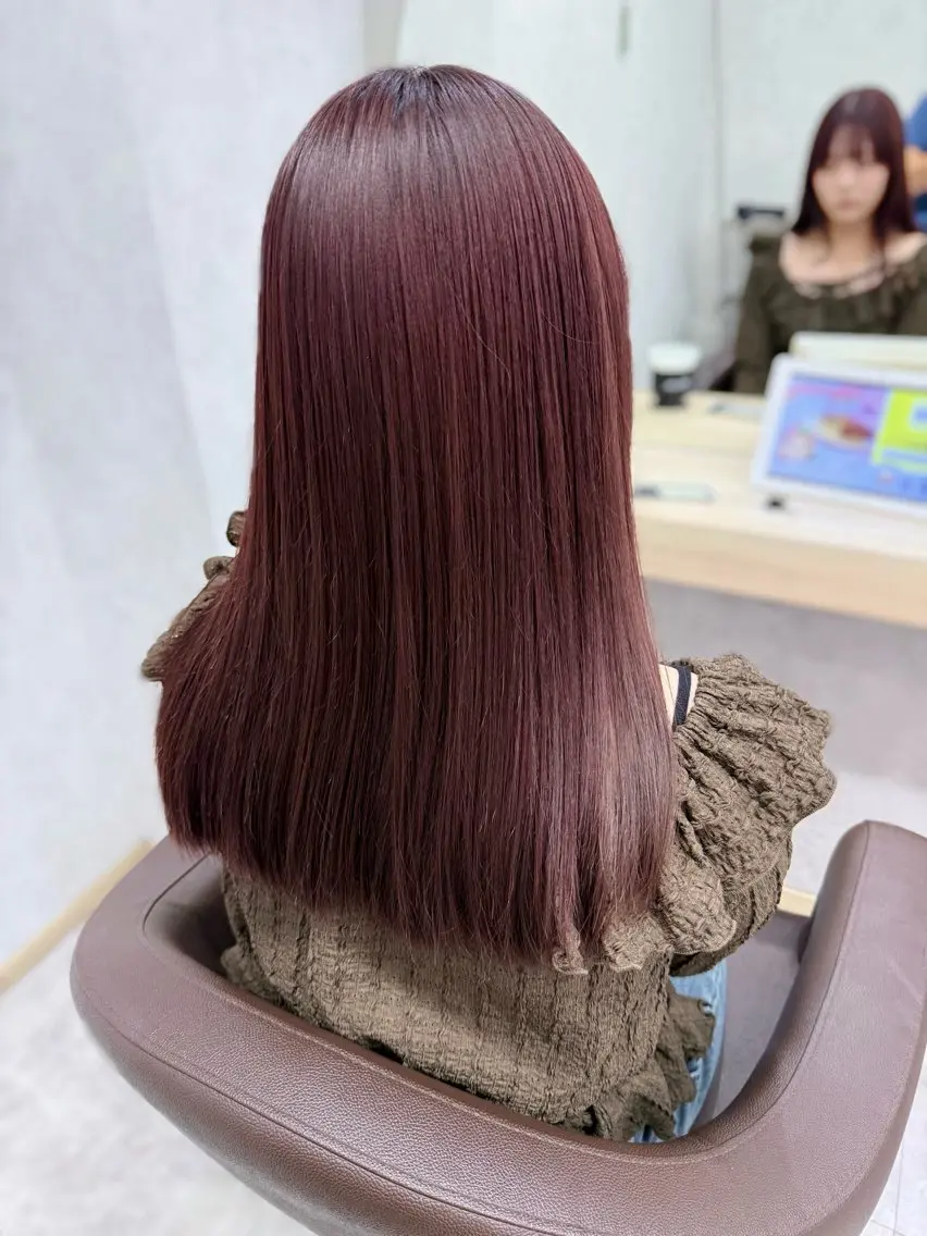 セミロング カラー ブリーチ ダブルカラー ブリーチなしカラー レッドカラー ヘアカラー ブリーチ/ハイトーン /渋沢/みなのヘアスタイル