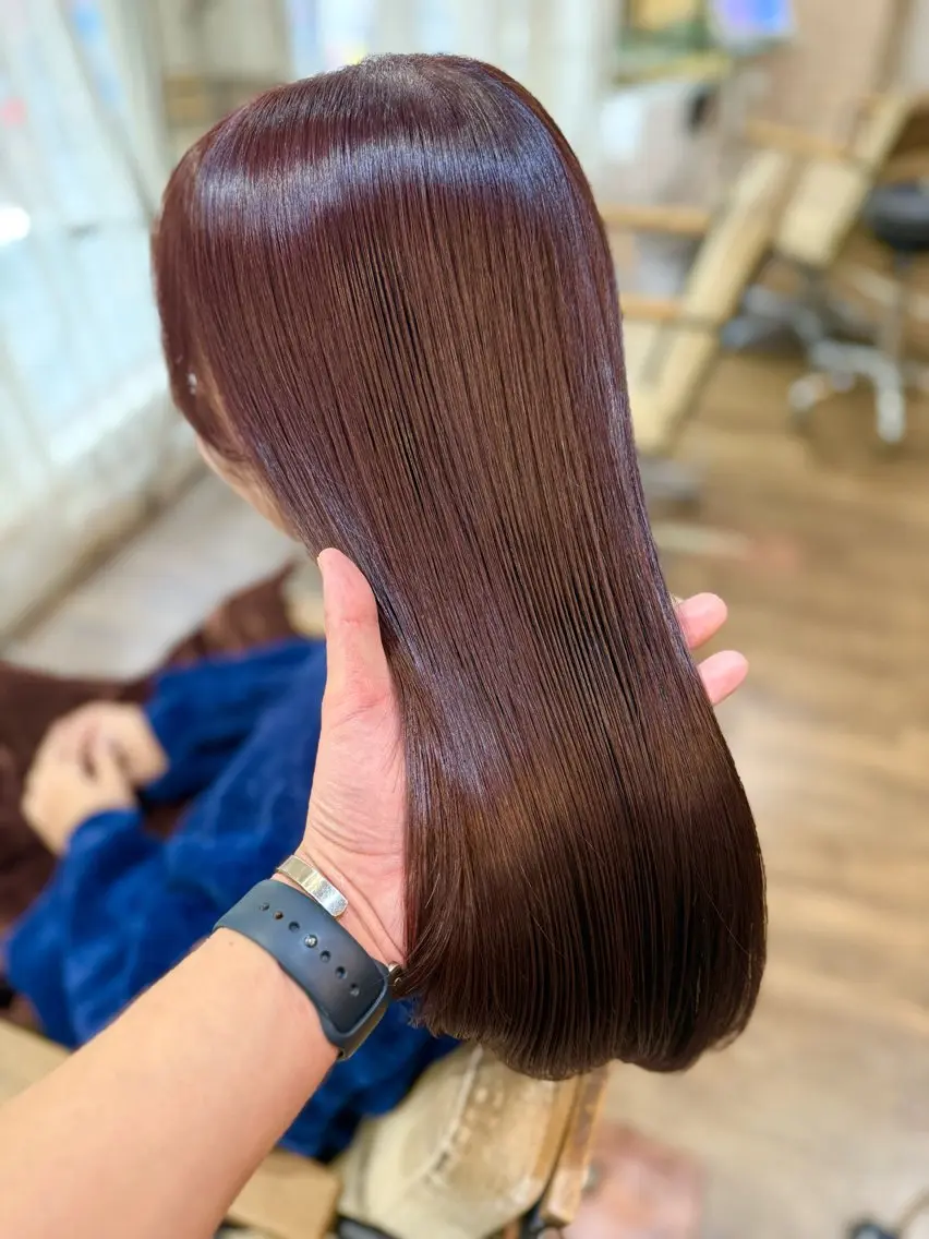 セミロング カラー パーマ ヘアアレンジ くせ毛 縮毛矯正 酸性ストレート ストレートパーマ カット ヘアカラー 縮毛矯正 トリートメント 👑指名率No.1 👑坂口飛翔のヘアスタイル