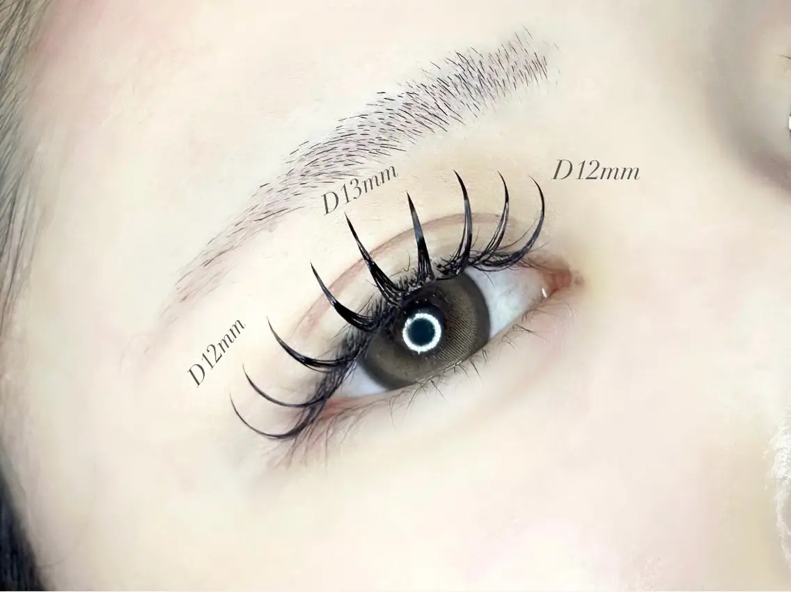 マツエク・マツパ Dカール フラットラッシュ eyelist .Sのマツエク・マツパデザイン