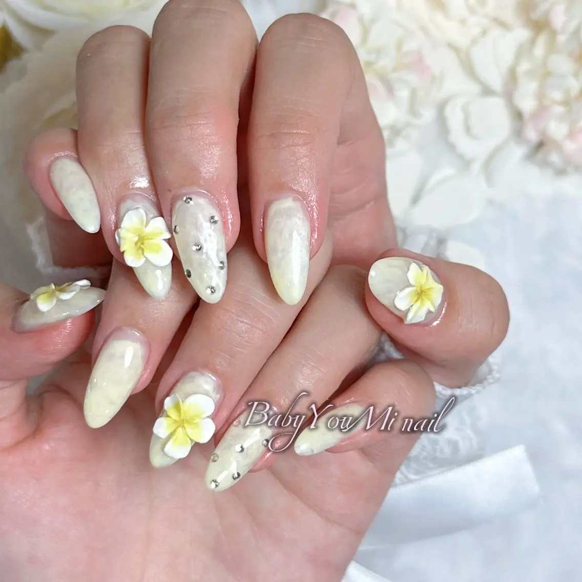 ネイル オーロラネイル チークネイル 成人式 フットネイル フレンチネイル ハンドネイル BabyYouMi nailのネイルデザイン