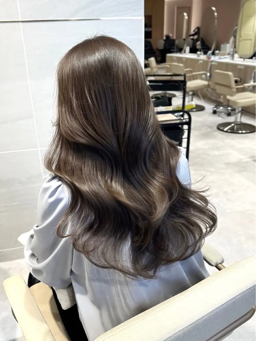 ロング カラー グレージュ イルミナカラー シアーグレージュ カット ヘアカラー トリートメント 透明感カラー🌿 グレージュ🐺陽介のヘアスタイル