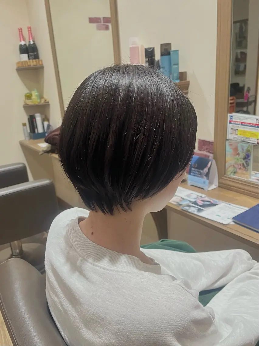 ショート ショートヘア 栗林 姫花のヘアスタイル