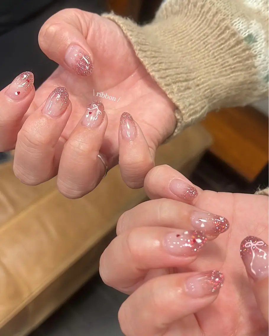 ネイル クリアネイル ジェルネイル 氷ネイル・うるうるネイル ニュアンスネイル シンプルネイル ハンドネイル SAKU nail 作島茜のネイルデザイン