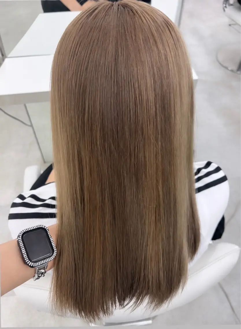 セミロング ヘアカラー ハイトーン🌟/ 暖色カラー/あこ🎀のヘアスタイル