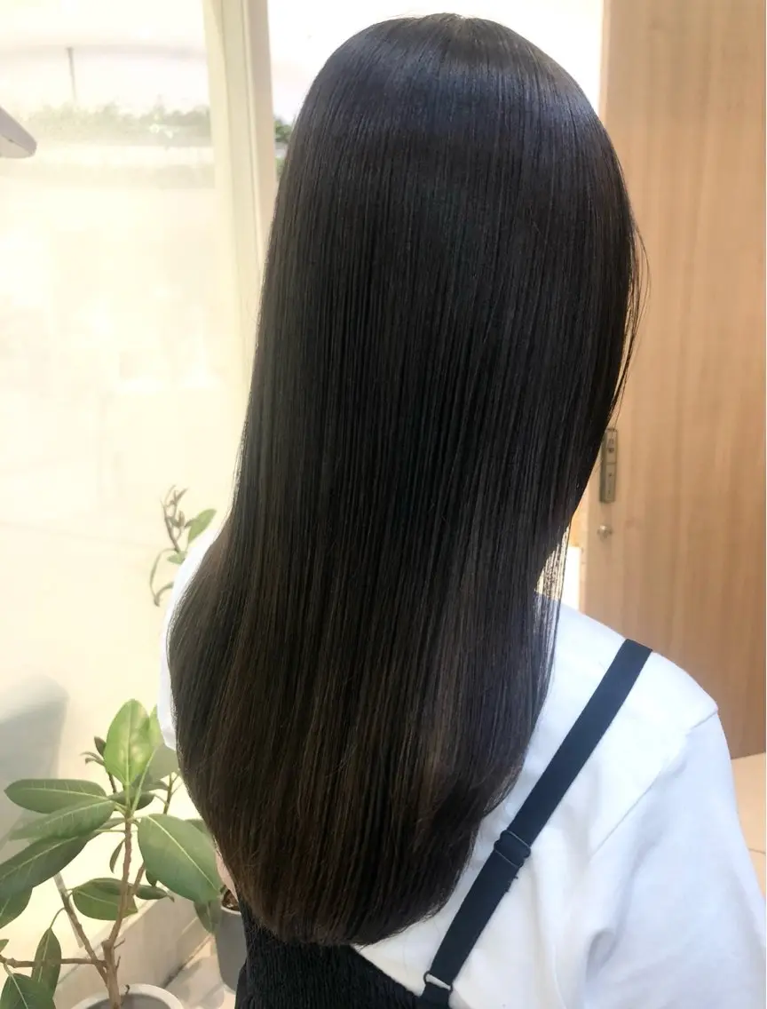セミロング カラー 縮毛矯正/髪質改善/ 艶髪ササキナツミのヘアスタイル