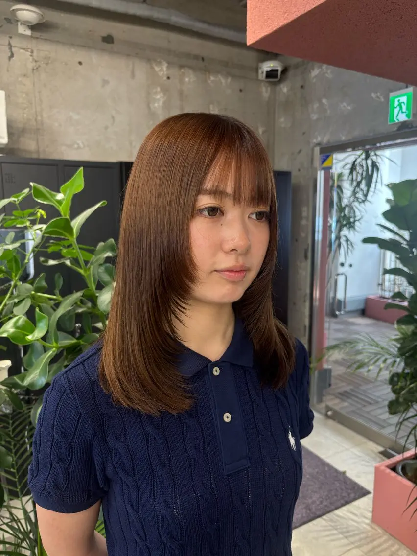ミディアム カット ほらぐちるい𖤐 /レイヤー/ツヤ感のヘアスタイル