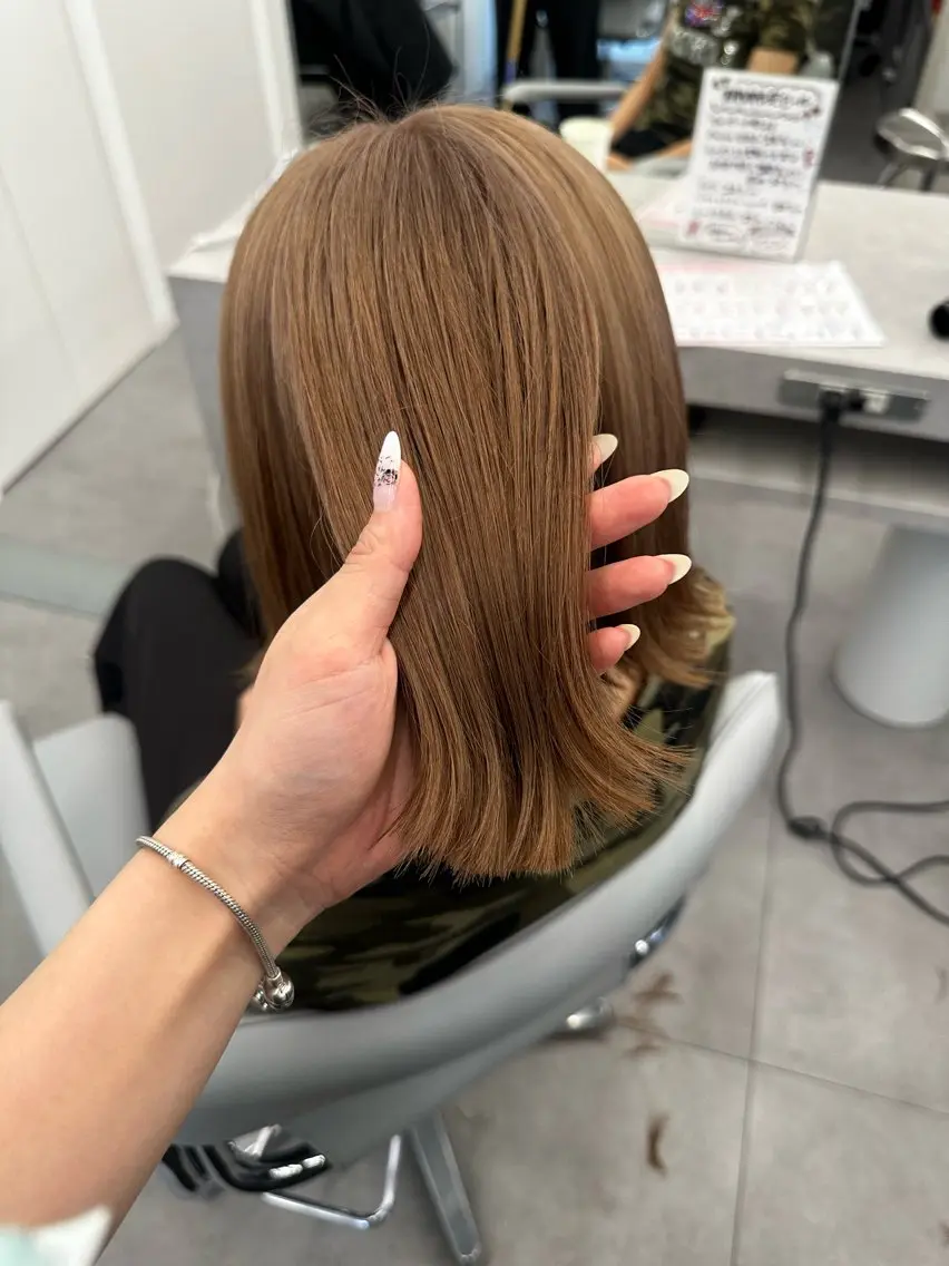 8月16日限定‼️カット➕ブリーチ込ダブルカラーの写真