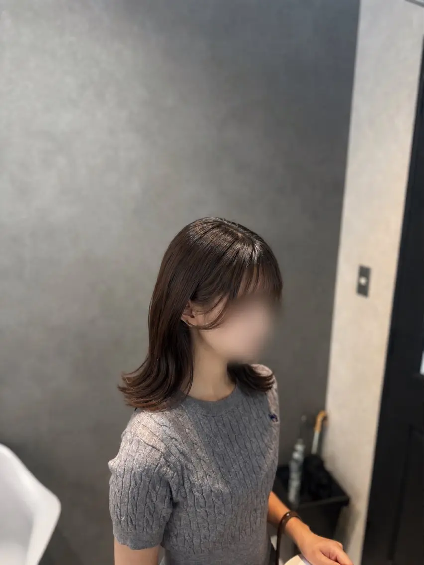 ミディアム 外ハネヘア カット 🦥じゅんぺい∕艶髪 透明感∕∕レイヤーのヘアスタイル