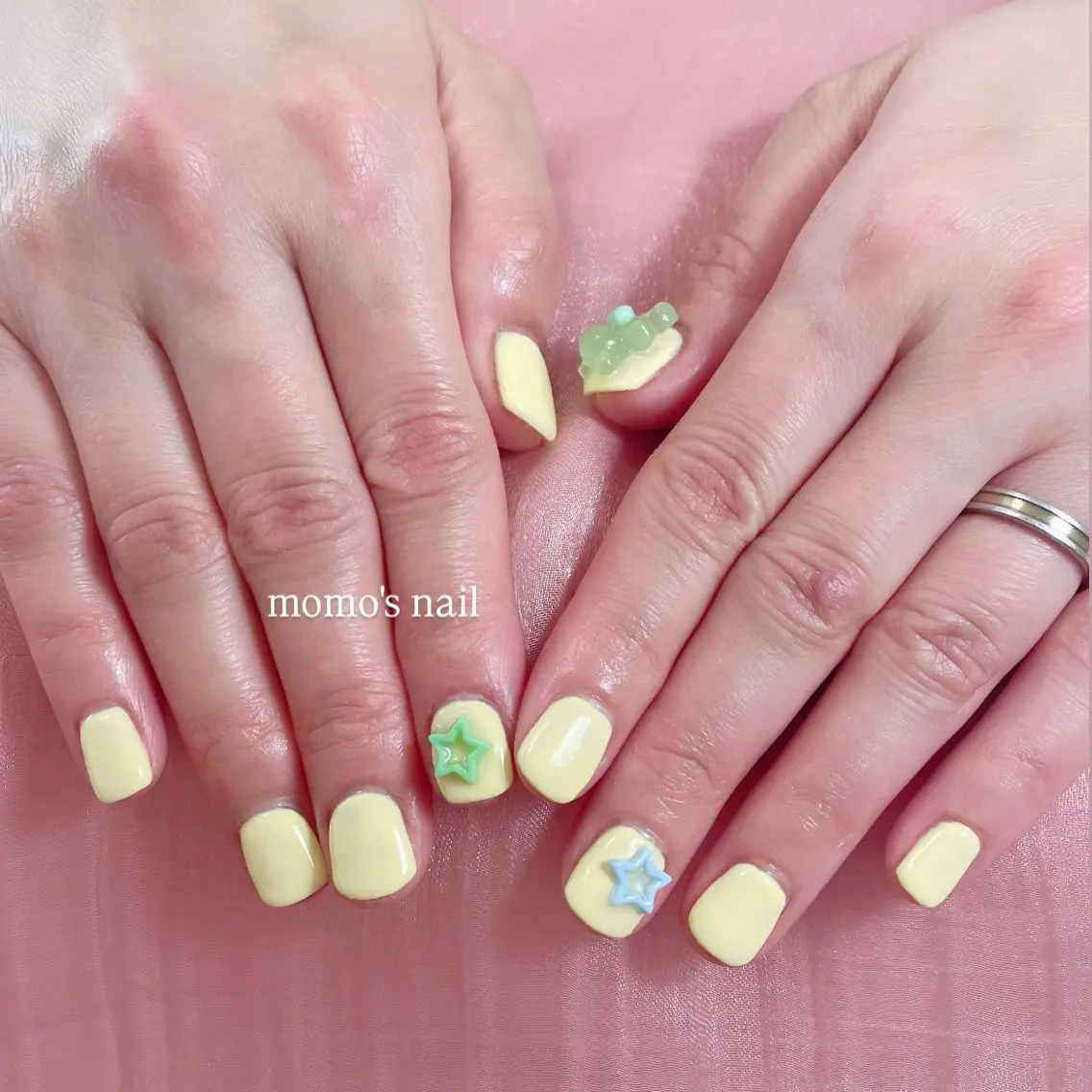 ネイル momo's nail emiのネイルデザイン