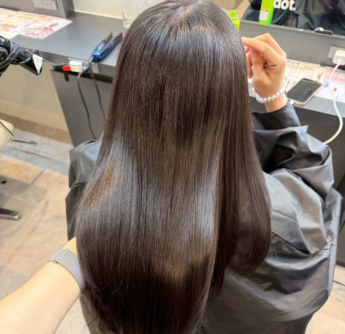 ロング カラー ブラウンカラー 透明感カラー🩵 ワンホンカラー/えりのヘアスタイル