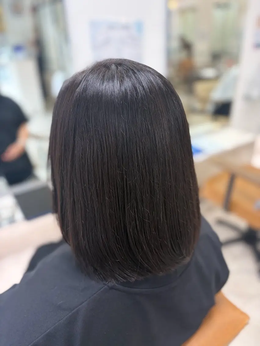 ミディアム カラー ヘアカラー あいみ ♬.*ﾟのヘアスタイル