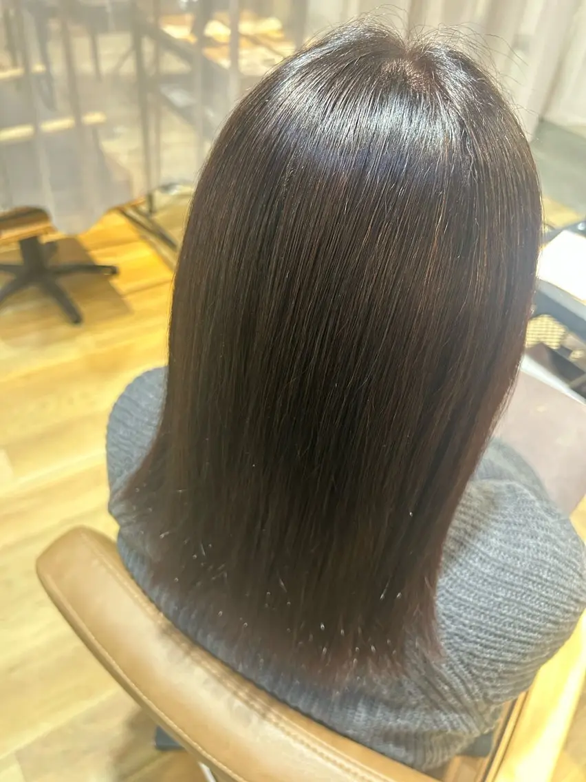 セミロング カラー トリートメント フジイイブキ 髪質改善カラーのヘアスタイル