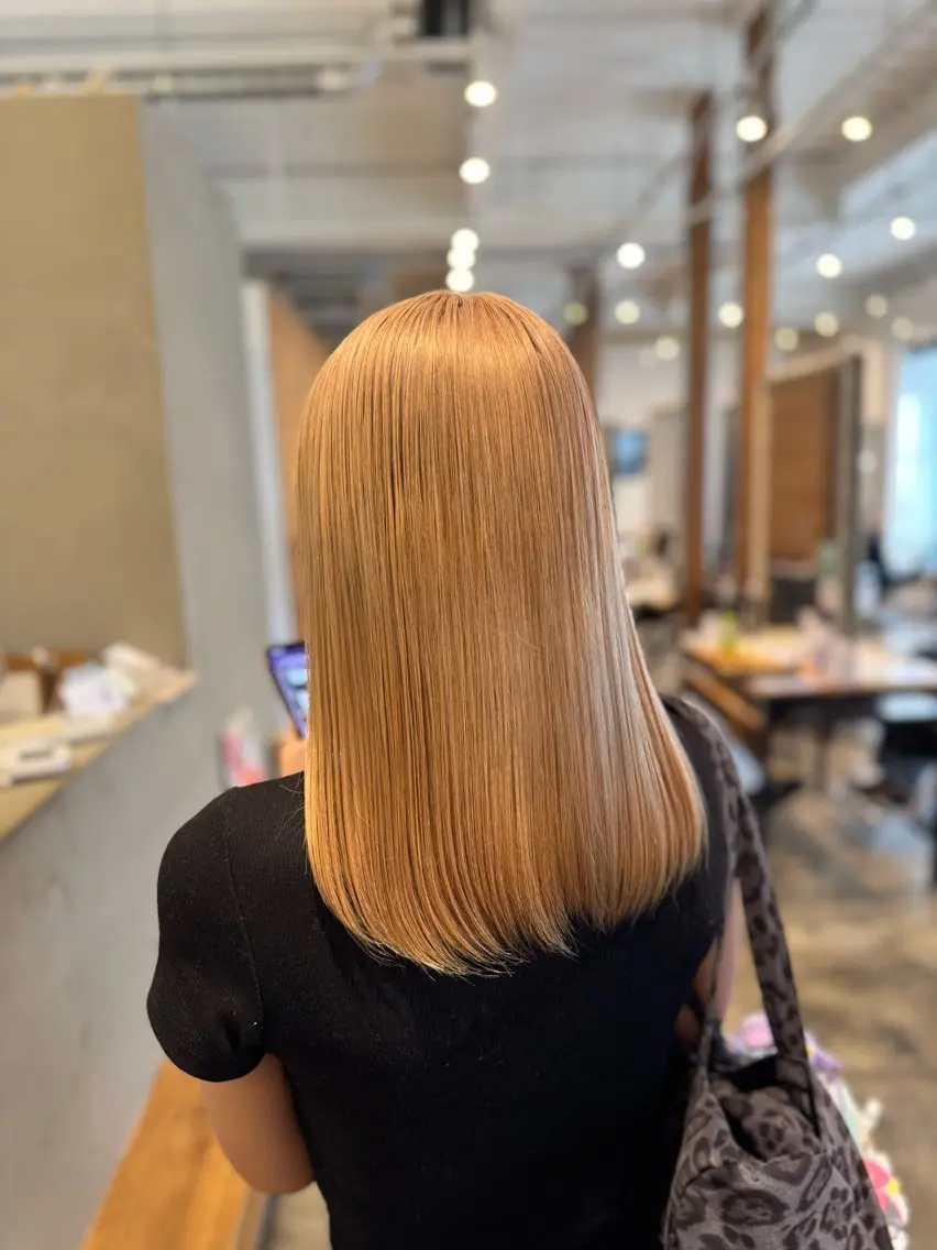 今だけ40%off!?✨️カット+ブリーチカラー✨️の写真
