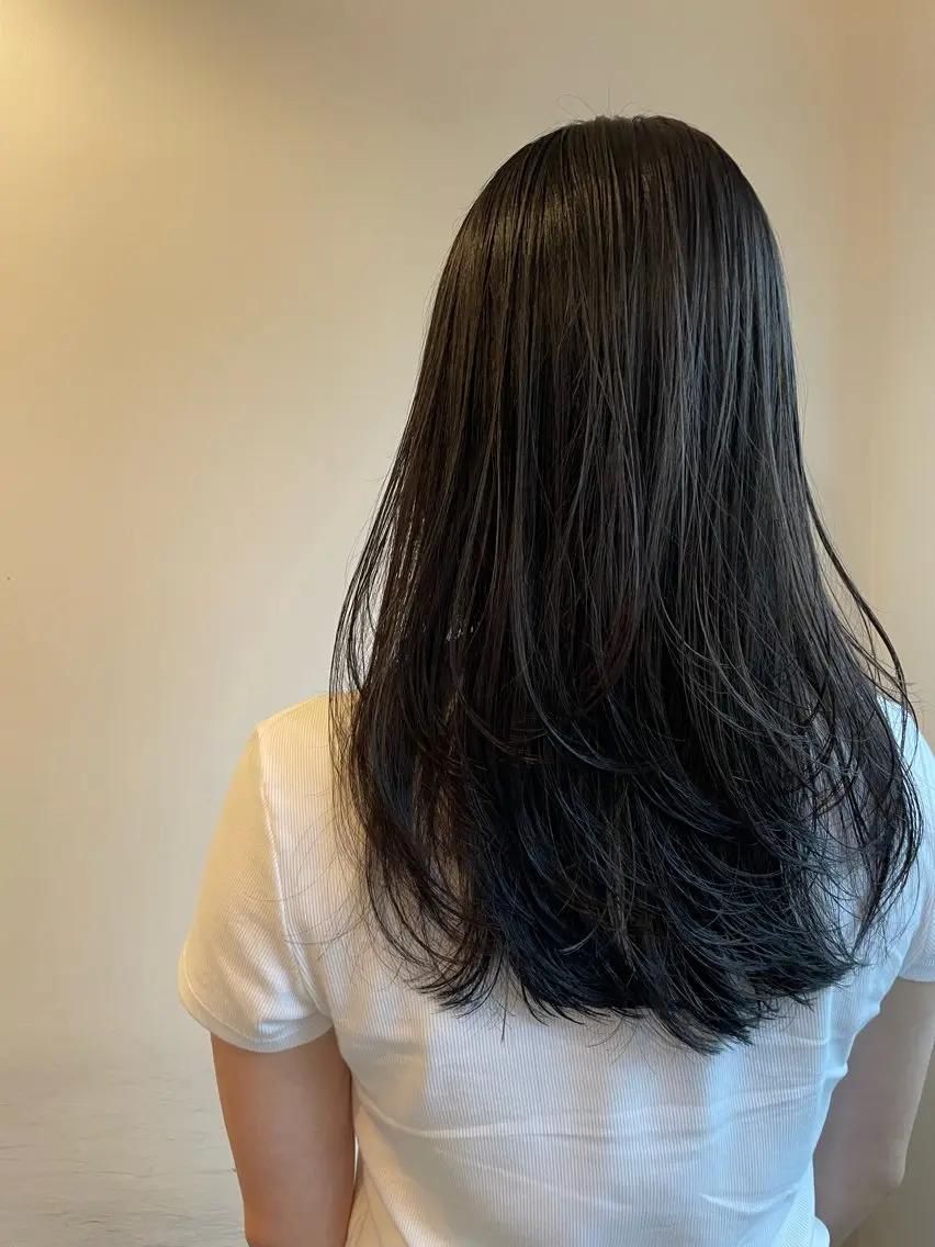 ロング レイヤーカット 縮毛矯正 ゆるふわガーリーst yle🩰yuukaのヘアスタイル