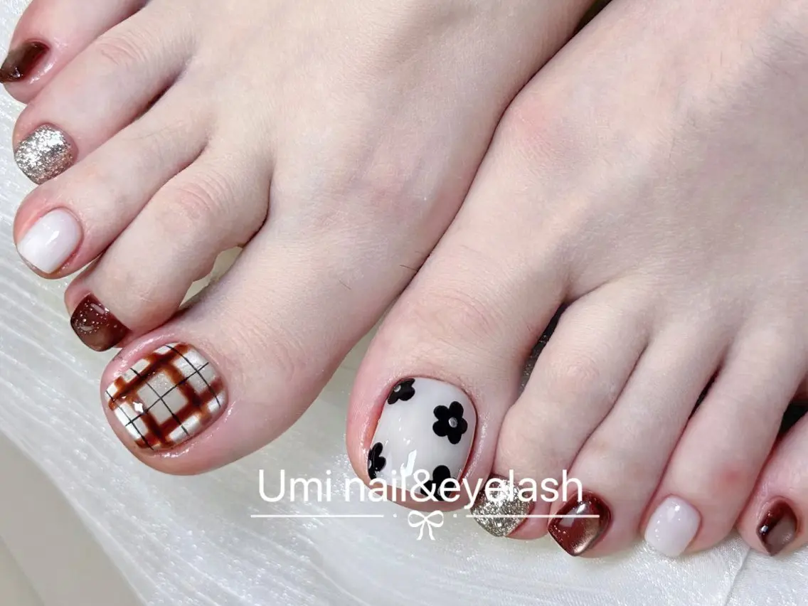 ショート 韓国風ヘア フットネイル Umi nail& eyelash ゆみのマツエク・マツパデザイン
