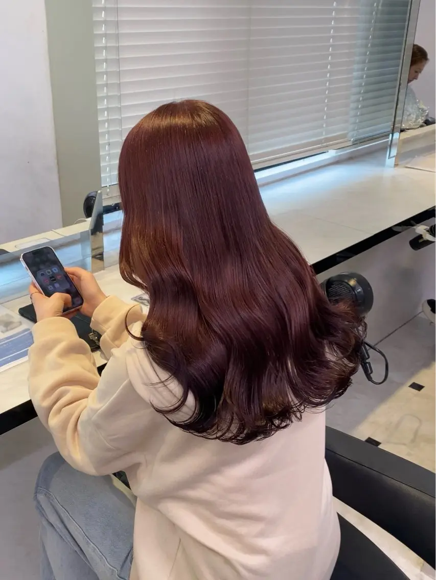 セミロング ヘアカラー トリートメント ヘッドスパ ヘアセット ♥️韓国風透明感 暖色misa♥️のヘアスタイル