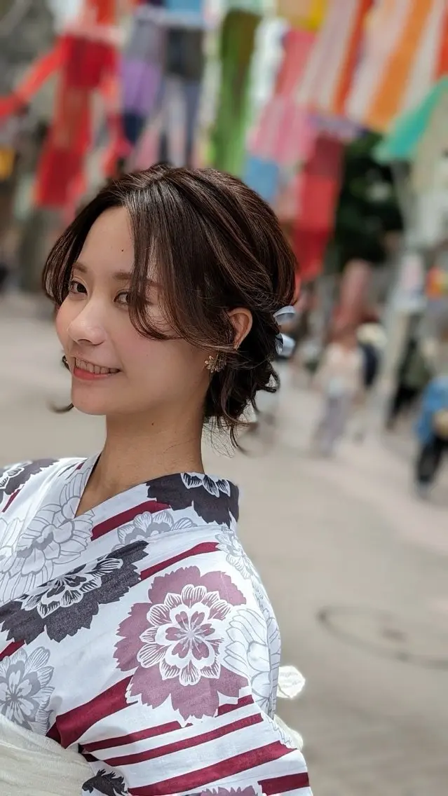 セミロング 浴衣 伊藤 アユミのヘアスタイル