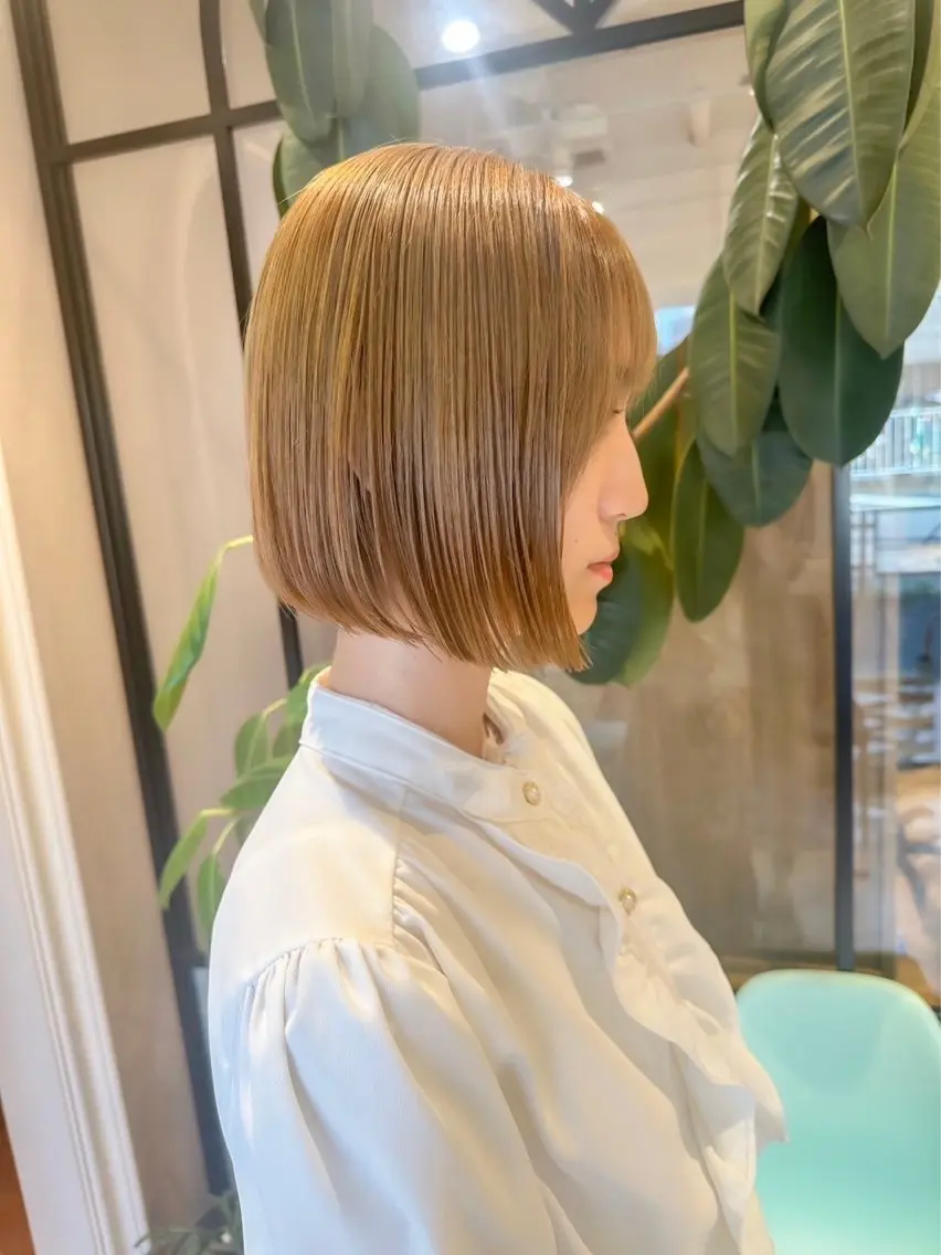 ショート ボブ 縮毛矯正/ストンボブ Wカラー💎ヒデジのヘアスタイル