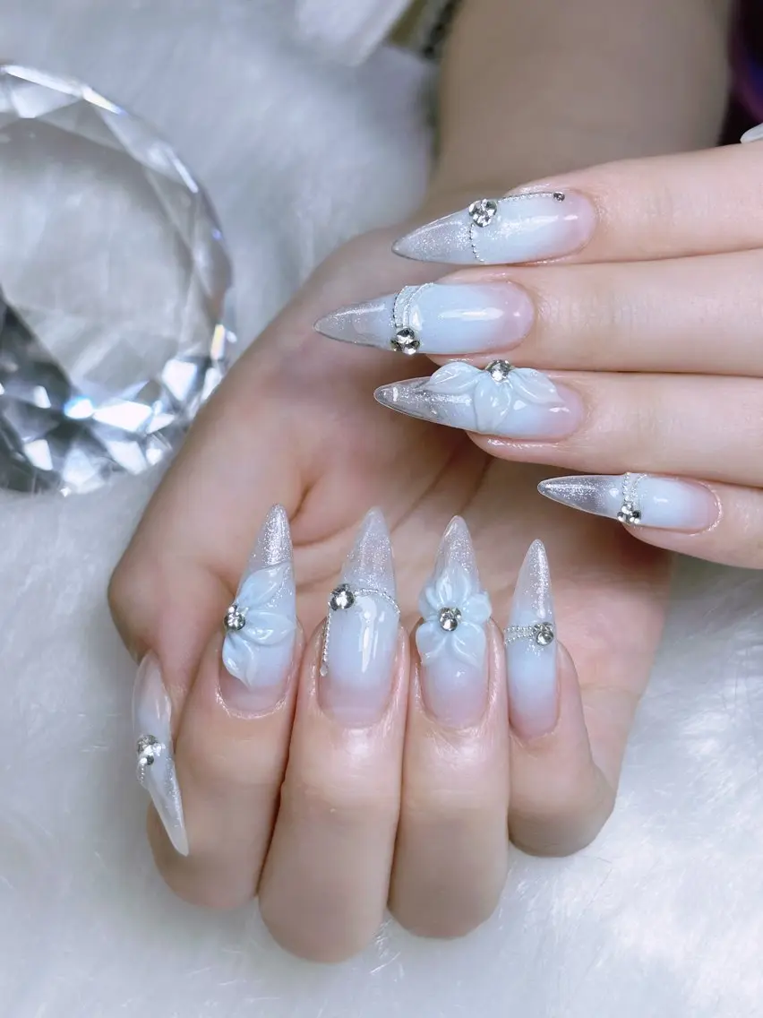 ネイル キラキラネイル 韓国ネイル マグネットネイル 夏ネイル ワンホンネイル ハンドネイル Sully Nail Labのネイルデザイン