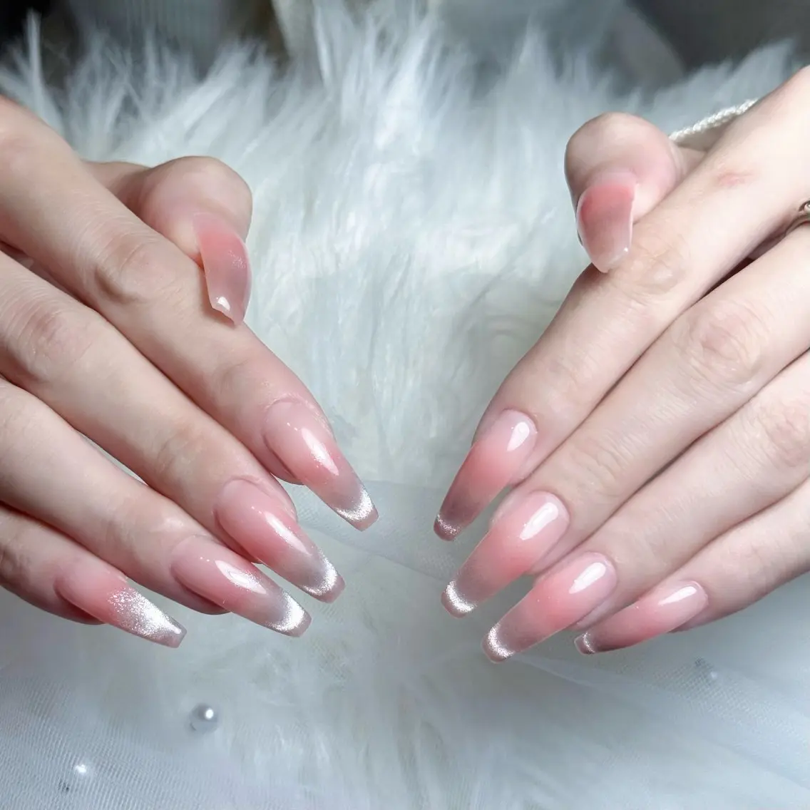 ネイル フレンチネイル ジェルネイル キラキラネイル 韓国ネイル マグネットネイル Julli NailStudioのネイルデザイン