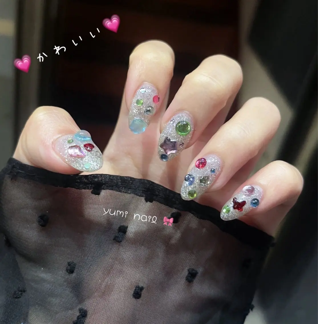 🎀チップ長さ出し🎀ストーン付け放題【ベースワンカラー&ラメグラデーション】の写真