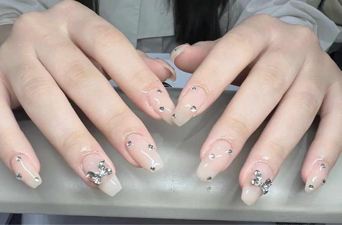 ネイル ハンドネイル ハンドケア queen nailのネイルデザイン