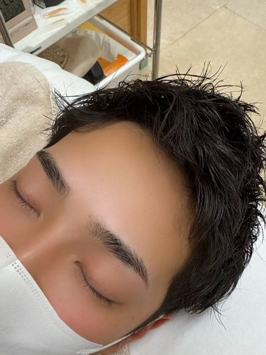 メンズ アイブロウ BK eyelash 大塚のマツエク・マツパデザイン