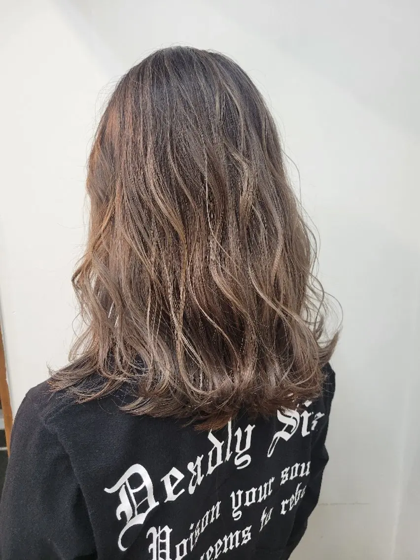 ミディアム カラー ダブルカラーモデル☆ SHUNYAのヘアスタイル