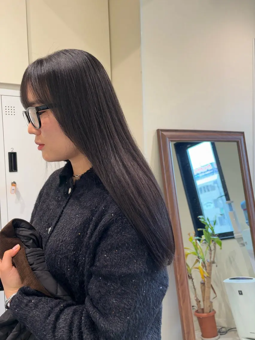 ロング トリートメント 垢抜け小顔レイヤー オリーブ/スミレのヘアスタイル