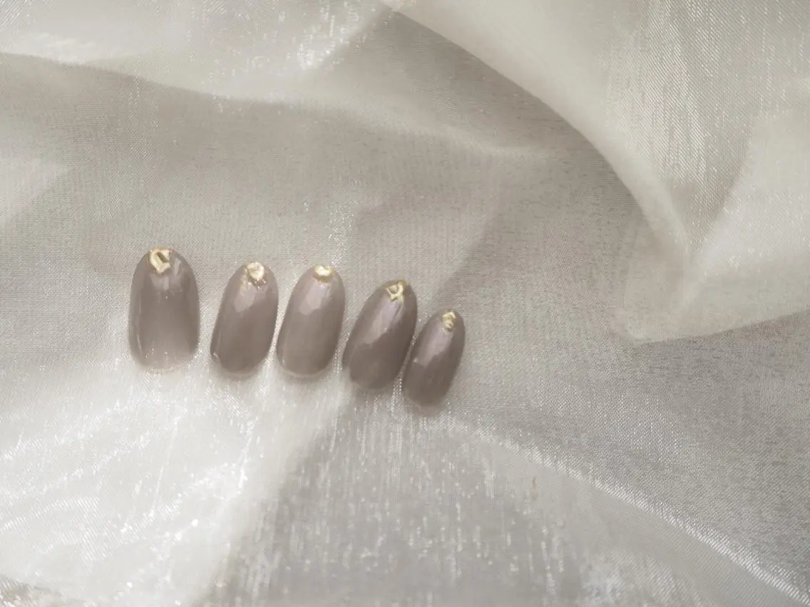 ネイル ニュアンスネイル セキグチ guttinailのネイルデザイン
