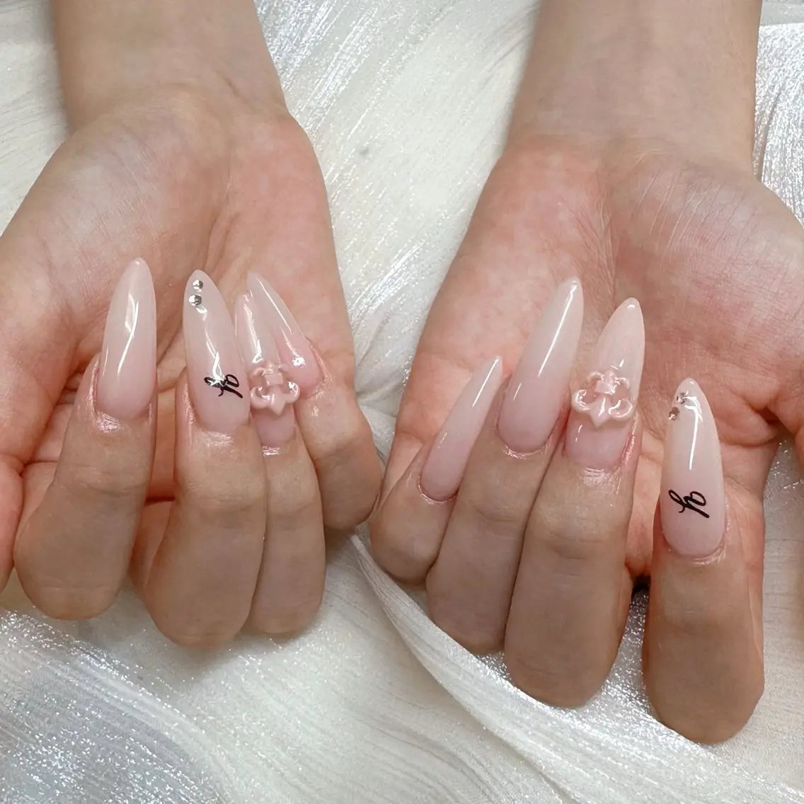 ネイル ハンドネイル 🎀 カオリのネイルデザイン