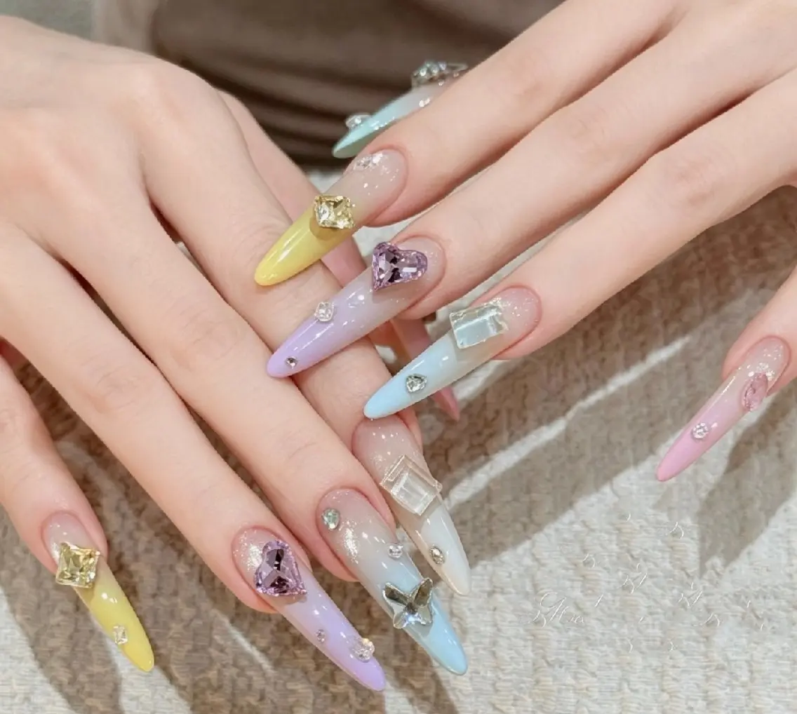 ネイル ハンドネイル Ayumi Ginzaのネイルデザイン