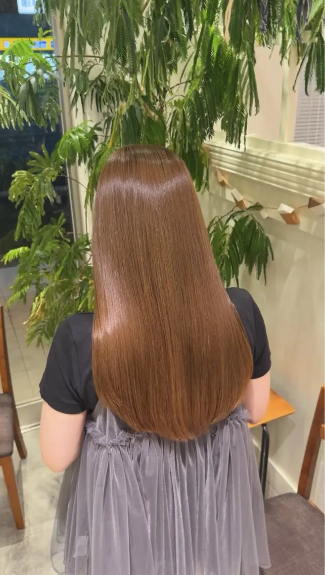 カラー ベージュカラー オリーブベージュ 縮毛矯正 ヘアカラー 優乃 ❄️のヘアスタイル