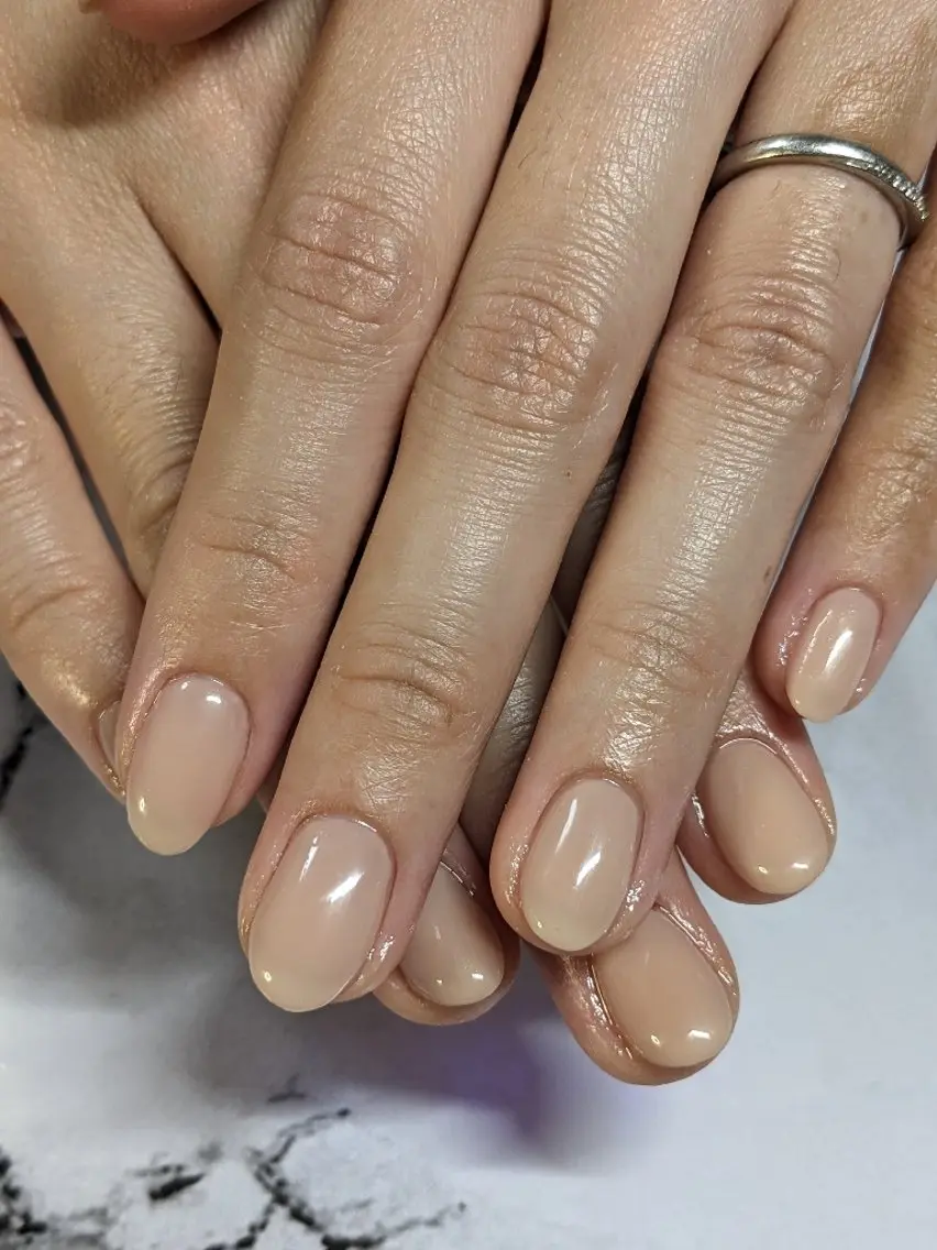 ショート ハンドネイル よもぎ蒸し・ワンカラ ー専門 しゅくるのネイルデザイン