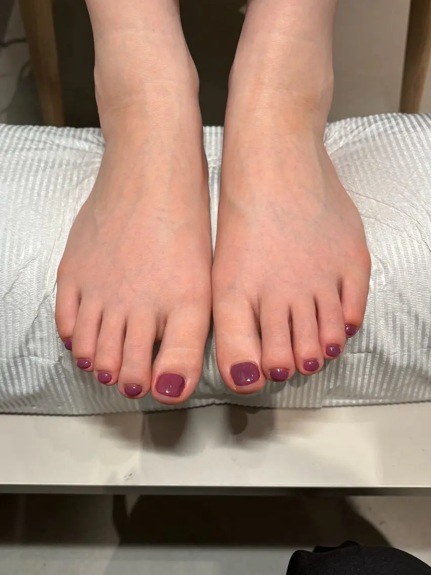 ネイル フットネイル Miura.H 🦋🫧のネイルデザイン