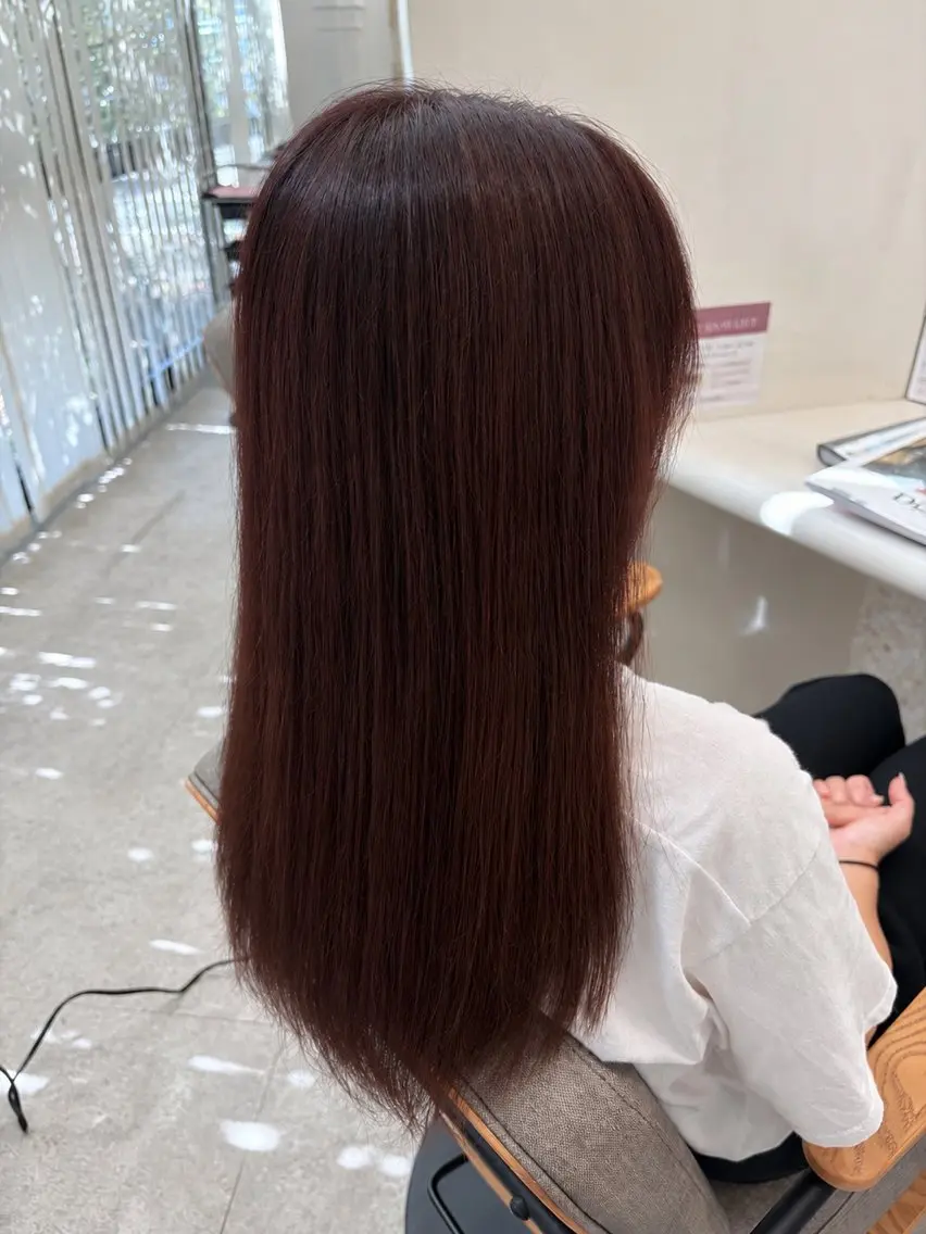 ロング カラー ヘアカラー 志村 梨帆のヘアスタイル