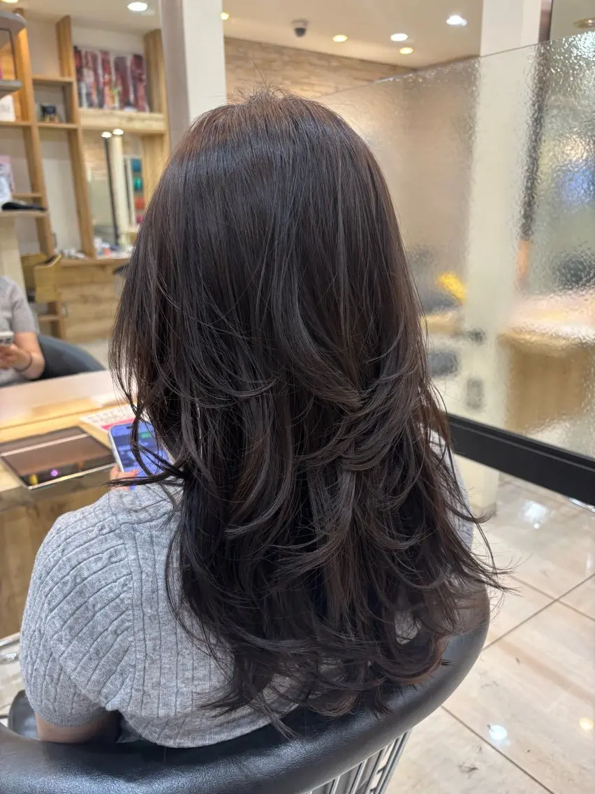 ロング カラー ダークグレー ダークグレージュ グレージュ ハイレイヤー レイヤーカット 田野倉NEXT店 美髪ニストのヘアスタイル