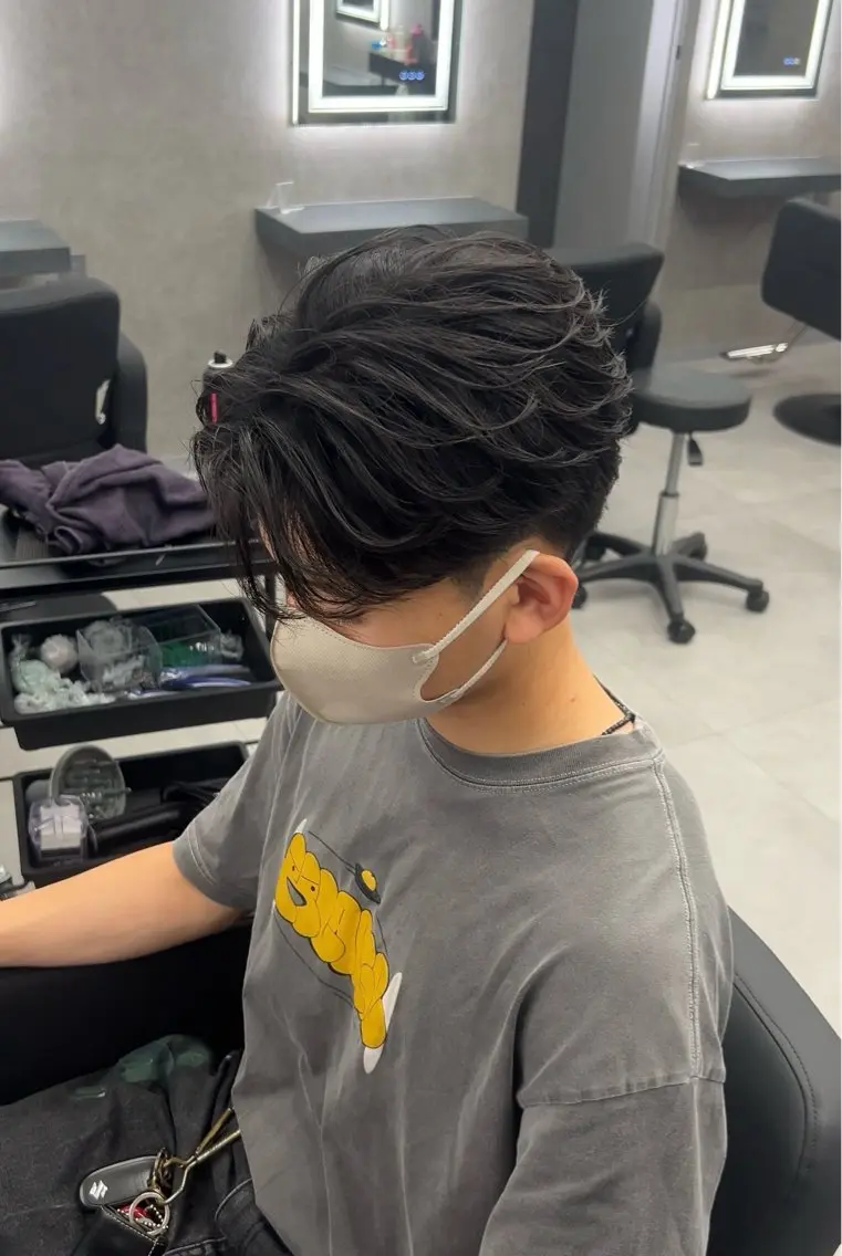 ［🔥ミニモ限定クーポン🔥］メンズカット+フェザーパーマ+スタイリング込み‼️の写真