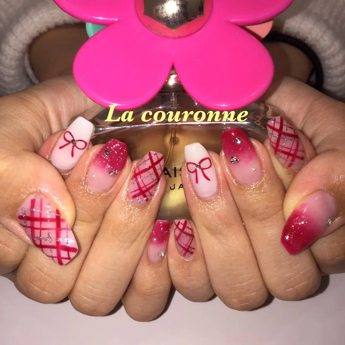ネイル ハンドネイル Lacouronne NATSUMIのネイルデザイン