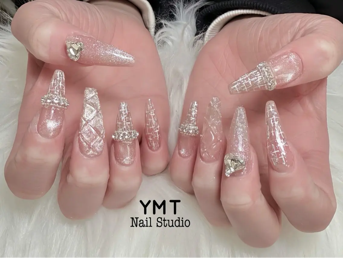 ネイル 長さ出し フットネイル ジェルネイル 韓国ネイル マグネットネイル ハンドネイル YMT NailStudioのネイルデザイン