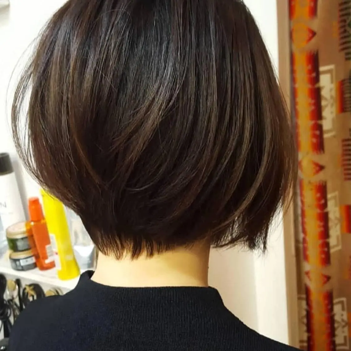 ショート カラー 韓国レイヤー柔らかい 地毛風縮毛矯正／マツのヘアスタイル