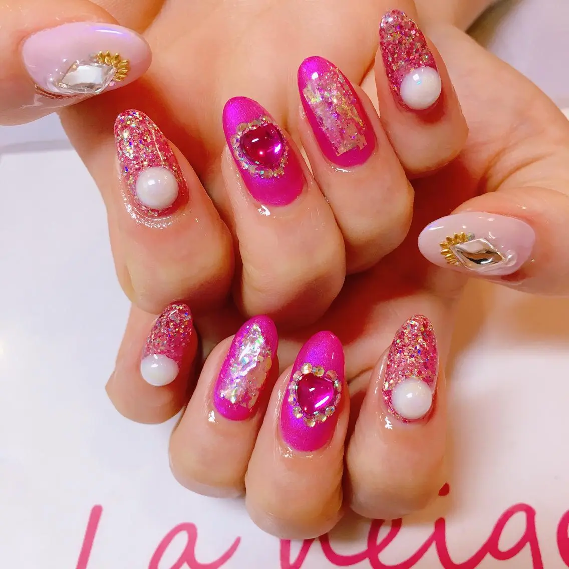 ネイル ハート La neige* yuki 🐩🌙のネイルデザイン