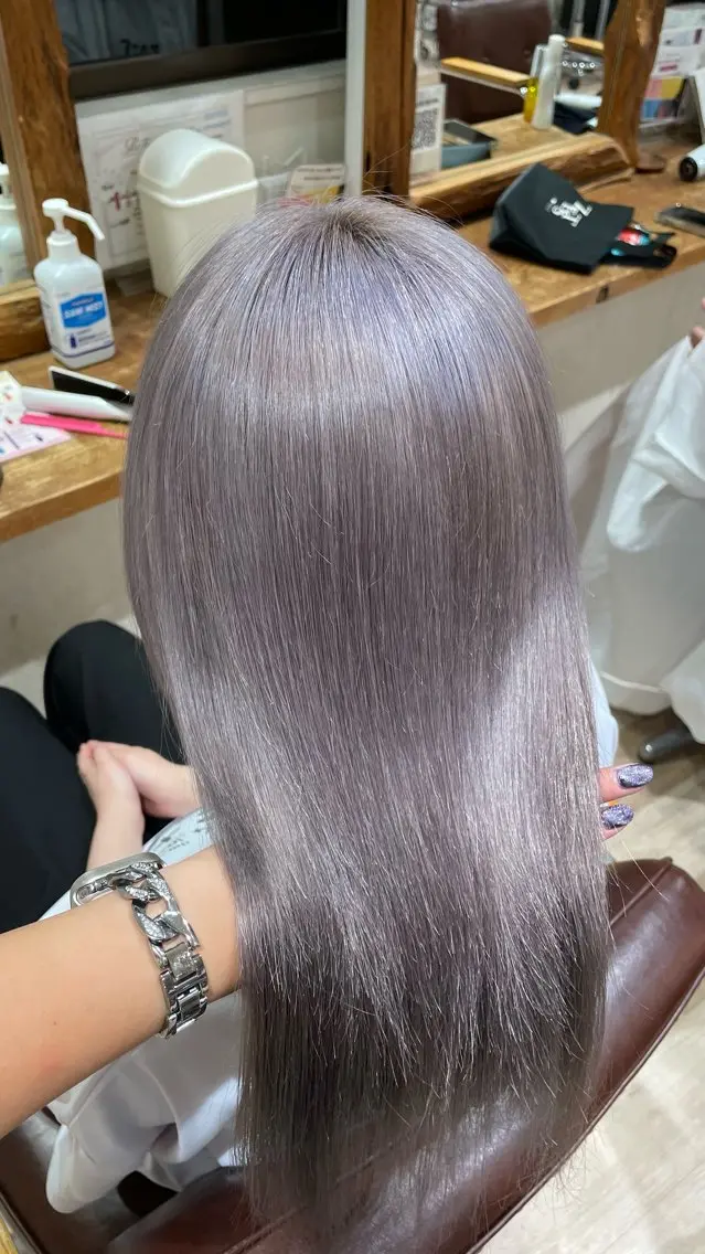 ロング カラー コトミ【メンズ】 【曲がる縮毛矯正】のヘアスタイル