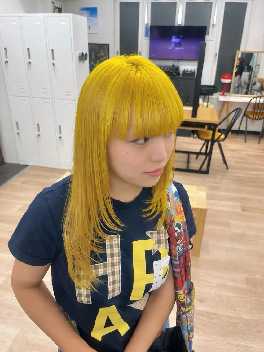 ロング カラー ハイトーンカラー イエローカラー ヘアカラー すどう あしゅりのヘアスタイル