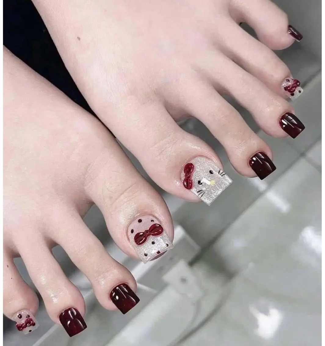(オフなし)フットフレンチ+持ち込み☺️🌺の写真