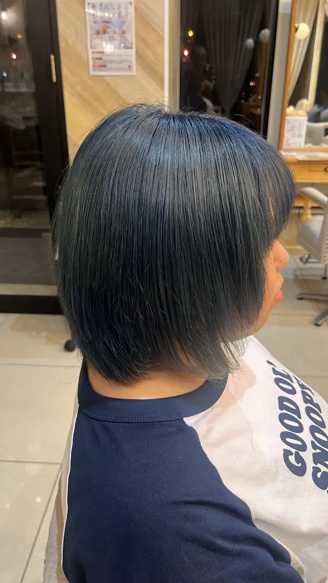 ミディアム ヘアカラー PETZ 望月佑茉のヘアスタイル